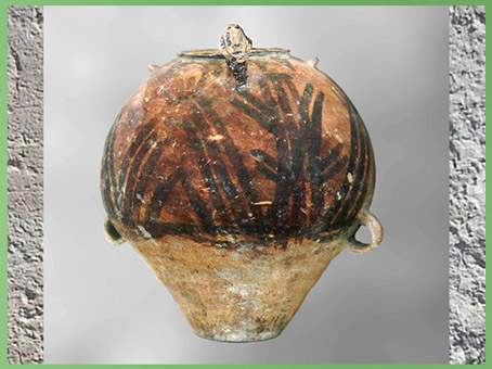 D'après une jarre, tête humaine en relief, céramique peinte , culture de Majiayao-Machang, 2400-2000 avjc, province de Qinghai, néolithique, Chine ancienne. (Marsailly/Blogostelle) 