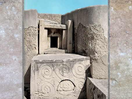 D'après un autel en pierre, à motifs de spirales, temples de Tarxien, mégalithes, Hal Saflieni, IVe- IIIe millénaire avjc, Malte, néolithique. (Marsailly/Blogostelle)