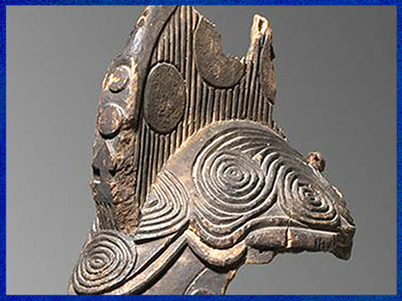 D'après le masque-esprit d'une jeune défunte, motifs de spirales, détail, Igbo Agbogho Mmuo, Nigéria, XIXe-XXe siècle, art Africain. (Marsailly/Blogostelle)