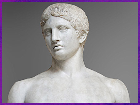 D’après Le Doryphore (Porteur de lance), copie romaine en marbre (Ier -IIIe siècle), de l’original grec en bronze de Polyclète, vers 440 avjc, premier classicisme, Grèce antique. (Marsailly/Blogostelle)