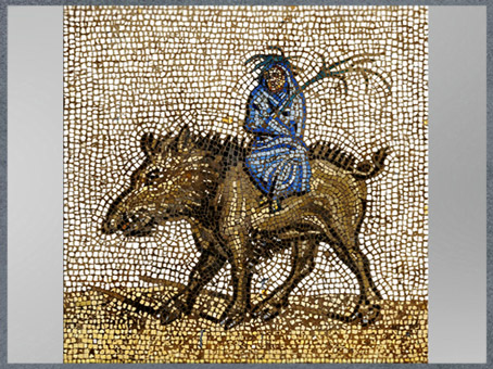 D'après l'allégorie de l’hiver, femme drapée dans un cucullus, mosaïque, Saint-Romain-en-Gal, début IIIe siècle, Vienne, Rhône, France, Gaule Romaine. (Marsailly/Blogostelle)