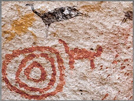 D'après une composition rupestre, grotte des Mains, détails, 13 000 - 9 500 avjc, Cueva de las Manos, Patagonie, Santa Cruz, Argentine, fin paléolithique supérieur. (Marsailly/Blogostelle)