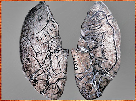 D'après une rondelle, os gravé, personnage masculin avec museau, Mas-d’Azil, Ariège, Magdalénien, France, paléolithique supérieur. (Marsailly/Blogostelle)