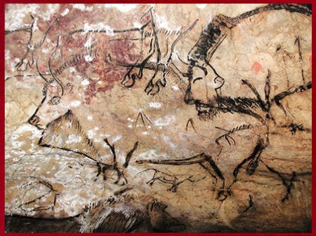 D’après le thème de la chasse, bisons et flèches, grotte de Niaux, vers 14 000 -12000 avjc, Magdalénien, Ariège, France, paléolithique supérieur. (Marsailly/Blogostelle)