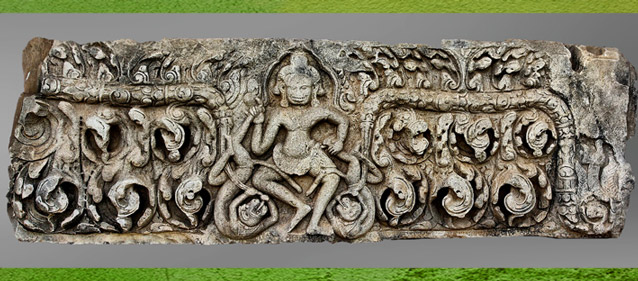 D’après le roi-singe Hanumân, Râmâyana, linteau khmer, style d'Angkor Vat, XIIe siècle, Prasat Hin Phimai, Thaïlande. (Marsailly/Blogostelle)