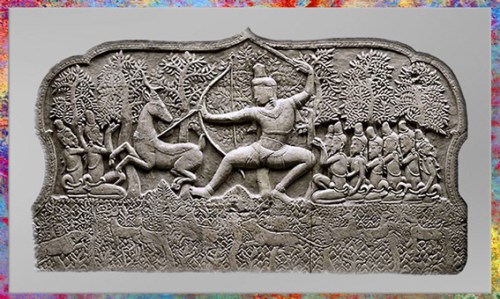 D’après Râma tuant le démon Marica, Râmâyaṇa, moulage du XIXe siècle d’un fronton d’Angkor Vat, empire Khmer, XIIe siècle, Cambodge. (Marsailly/Blogostelle)