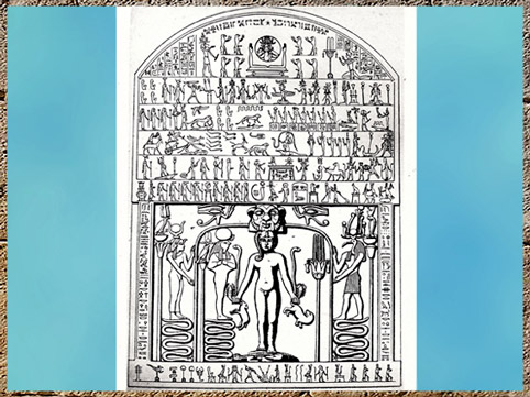 D’après le dieu Thôt et ses babouins saluant le Soleil Levant Khépri-scarabée, stèle de Metternich, Basse Époque, Héliopolis, Égypte Ancienne. (Marsailly/Blogostelle)