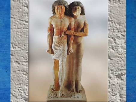 D'après le dignitaire Raherka et son épouse Merséankh, groupe statuaire, calcaire peint, 2500-2365 avjc, Ve dynastie, Ancien Empire, Gizeh, Égypte Ancienne. (Marsailly/Blogostelle)