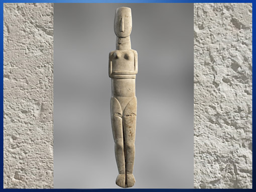 D’après une grande idole, variété de Spédos, marbre, 2800-2300 avjc, Cycladique Ancien, Amorgos, civilisation Cycladique. (Marsailly/Blogostelle)   