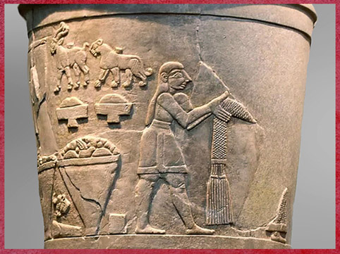 D'après le grand vase d’Uruk à libation, registre supérieur, offrandes, culte d'Inanna, bas-reliefs, albâtre, temple d'Inanna, Uruk, 3500-3000 avjc, Irak actuel, Mésopotamie. (Marsailly/Blogostelle)