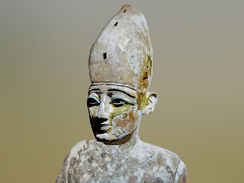 D'après le dieu Osiris, statue, bois de sycomore et or, nécropole de Al- Minya, époque ptolémaïque, Égypte Ancienne. (Marsailly/Blogostelle) 