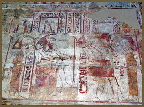 D’après le dieu Thot recevant des offrandes, relief peint, temple de Qasr el Agouz, Médinet Habou, règne de Ptolémée VIII Évergète II, époque Ptolémaïque, Égypte Ancienne. (Marsailly/Blogostelle)