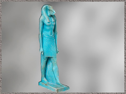 D’après le dieu Thot à tête d’ibis, faïence bleu, 332-30 avjc, époque Ptolémaïque, Égypte Ancienne. (Marsailly/Blogostelle)